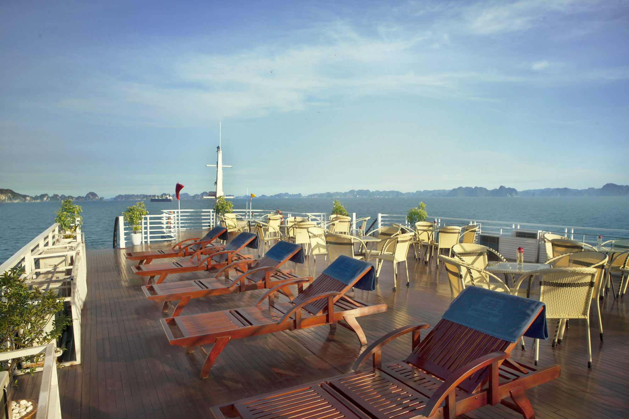 Huong Hai Sealife Cruise Ha Long Buitenkant foto