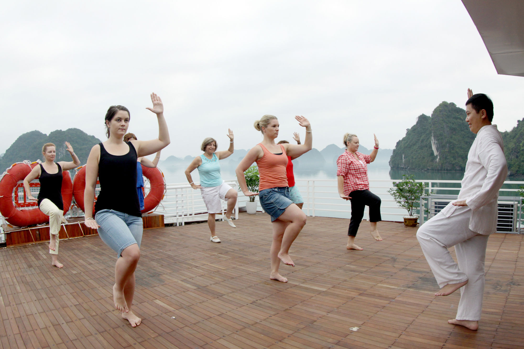 Huong Hai Sealife Cruise Ha Long Buitenkant foto