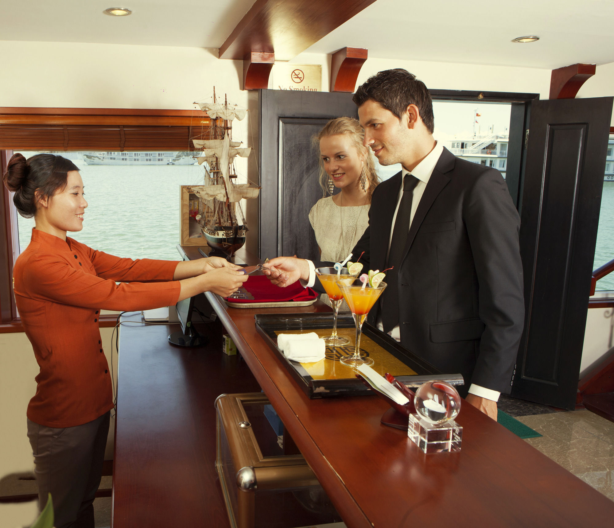 Huong Hai Sealife Cruise Ha Long Buitenkant foto